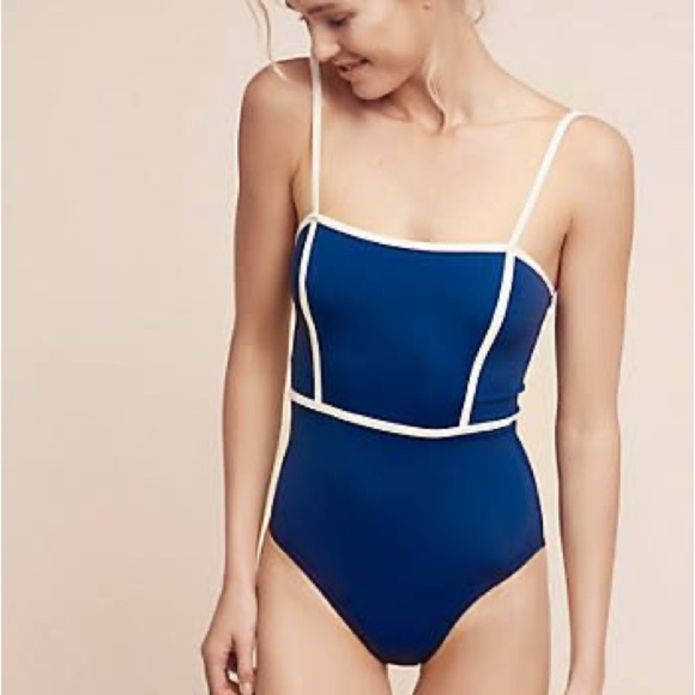 EUC SOLID & STRIPED The Lexi One Piece Swimsuit Navy and Cream Size M